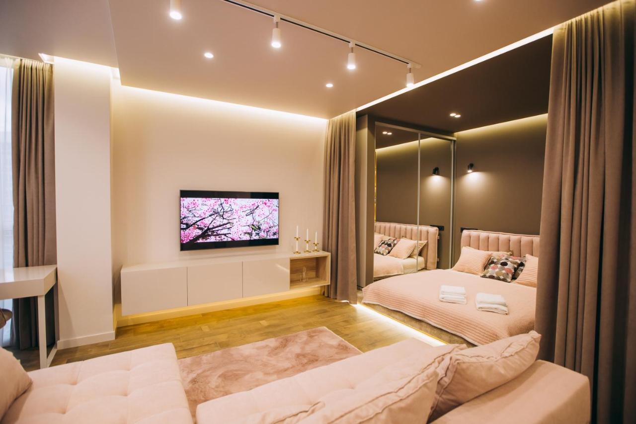 Vodogray Luxury Apartments With Underground Parking Елітний Житловий Комплекс 切尔诺夫策 外观 照片